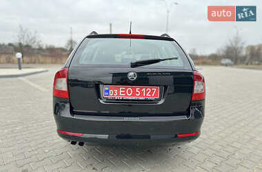 Універсал Skoda Octavia 2009 в Володимирі