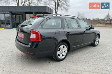 Універсал Skoda Octavia 2009 в Володимирі