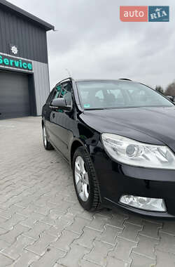 Універсал Skoda Octavia 2009 в Володимирі