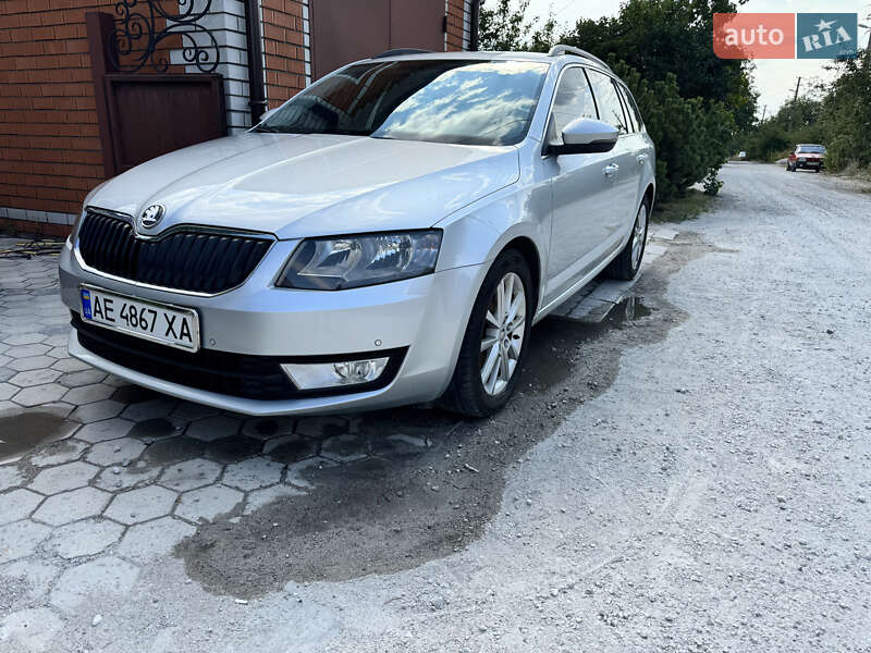 Универсал Skoda Octavia 2016 в Днепре