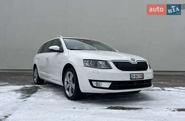 Універсал Skoda Octavia 2014 в Луцьку