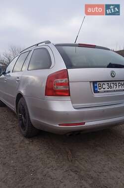 Універсал Skoda Octavia 2009 в Сокалі