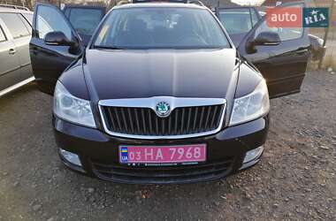 Універсал Skoda Octavia 2010 в Луцьку