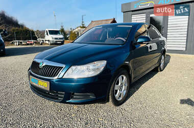 Лифтбек Skoda Octavia 2012 в 