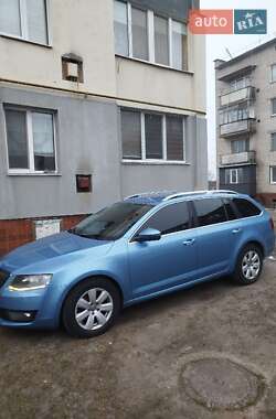 Універсал Skoda Octavia 2013 в Золотоноші