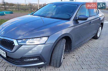 Лифтбек Skoda Octavia 2023 в 