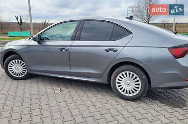 Лифтбек Skoda Octavia 2023 в 