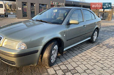 Лифтбек Skoda Octavia 2002 в Дрогобыче