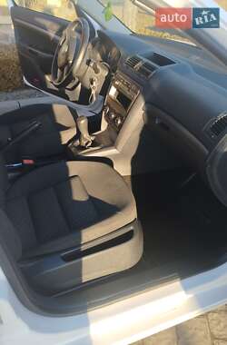 Лифтбек Skoda Octavia 2012 в 