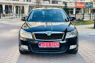 Универсал Skoda Octavia 2010 в 
