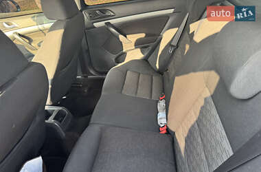 Лифтбек Skoda Octavia 2012 в 