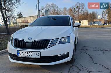 Лифтбек Skoda Octavia 2017 в Умани