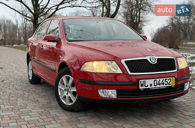 Лифтбек Skoda Octavia 2008 в Кропивницком