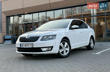 Ліфтбек Skoda Octavia 2014 в Дніпрі