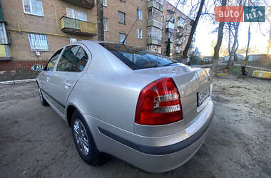 Лифтбек Skoda Octavia 2006 в Смеле