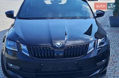 Универсал Skoda Octavia 2019 в Южноукраинске