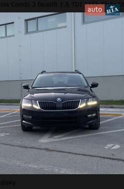 Универсал Skoda Octavia 2017 в 