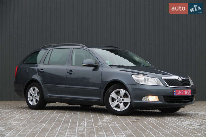 Універсал Skoda Octavia 2010 в Сарнах