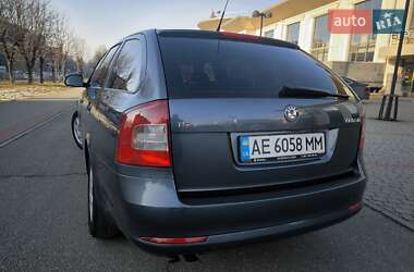 Универсал Skoda Octavia 2009 в Днепре