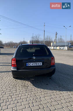 Универсал Skoda Octavia 2001 в Львове