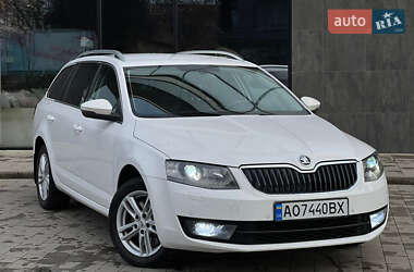 Универсал Skoda Octavia 2014 в Ужгороде