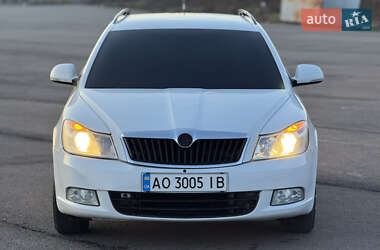 Универсал Skoda Octavia 2012 в Ужгороде