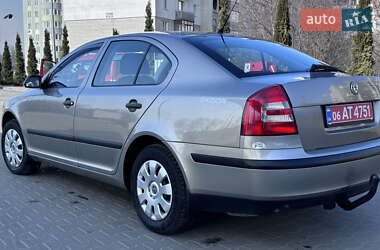 Лифтбек Skoda Octavia 2007 в Житомире