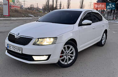 Лифтбек Skoda Octavia 2014 в 