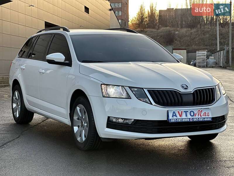 Универсал Skoda Octavia 2017 в Кривом Роге