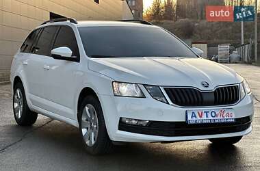 Универсал Skoda Octavia 2017 в Кривом Роге