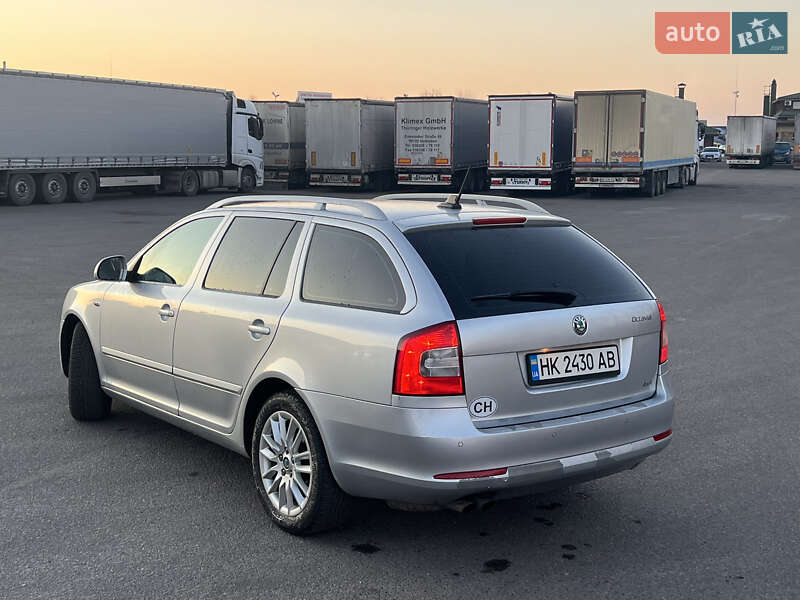 Универсал Skoda Octavia 2012 в Сарнах