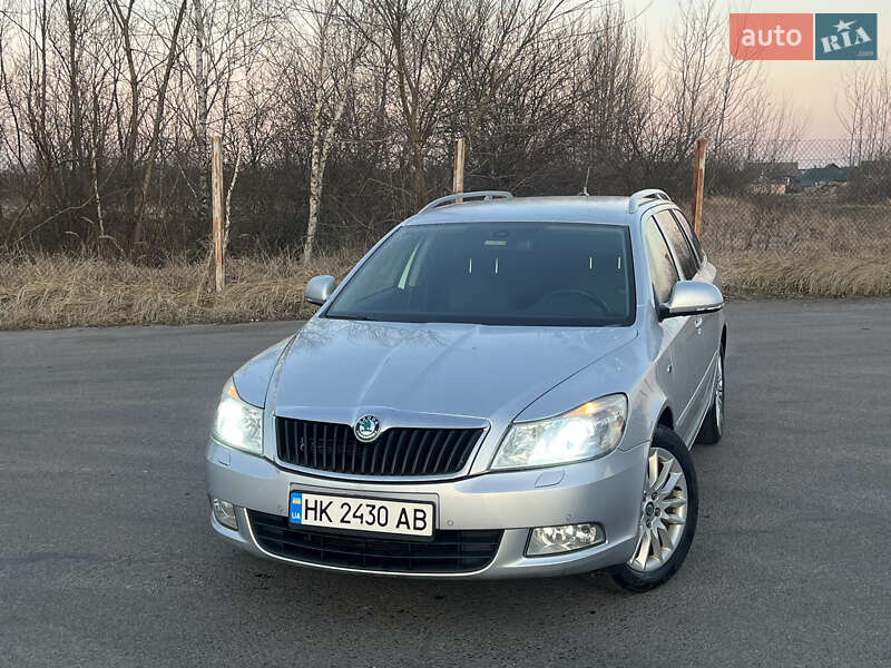 Универсал Skoda Octavia 2012 в Сарнах