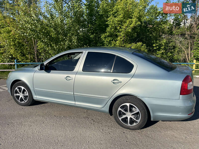 Ліфтбек Skoda Octavia 2009 в Полтаві