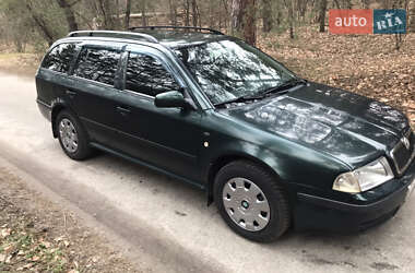 Универсал Skoda Octavia 2005 в Тараще