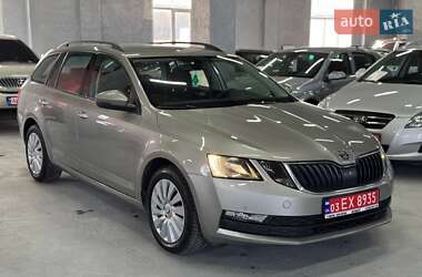 Универсал Skoda Octavia 2019 в Каменском