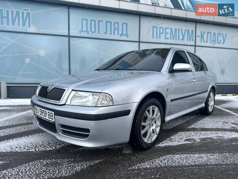 Лифтбек Skoda Octavia 2009 в Полтаве