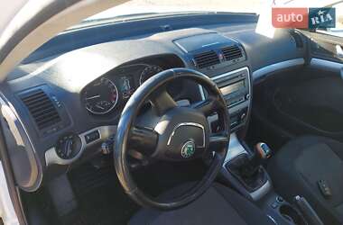 Универсал Skoda Octavia 2011 в 