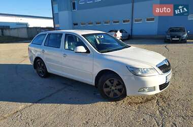 Универсал Skoda Octavia 2011 в 