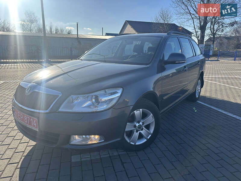 Универсал Skoda Octavia 2011 в 