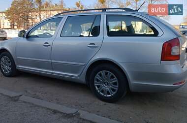 Универсал Skoda Octavia 2011 в Сарнах