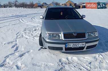 Лифтбек Skoda Octavia 2005 в 