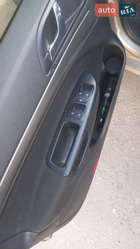 Лифтбек Skoda Octavia 2005 в Песочине