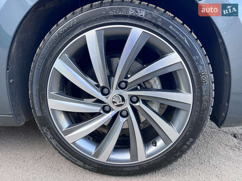 Универсал Skoda Octavia 2020 в Киеве