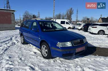 Універсал Skoda Octavia 2002 в Лозовій