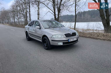 Лифтбек Skoda Octavia 2006 в Ровно