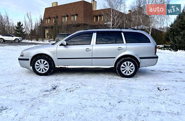 Универсал Skoda Octavia 2001 в Харькове