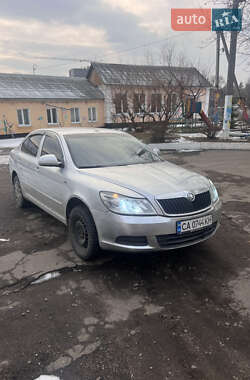 Лифтбек Skoda Octavia 2010 в Умани