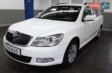 Універсал Skoda Octavia 2010 в Дрогобичі