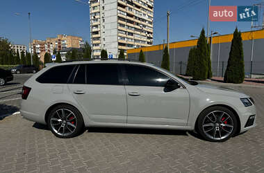 Універсал Skoda Octavia 2019 в Житомирі