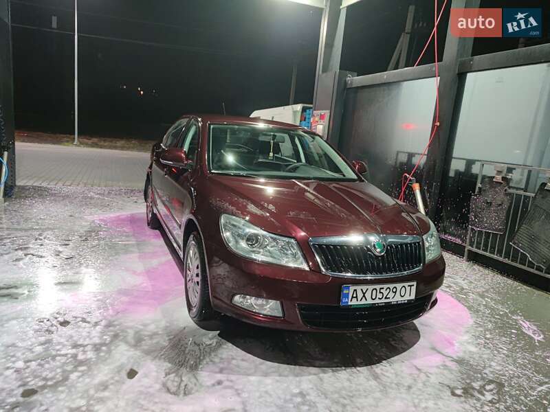 Лифтбек Skoda Octavia 2012 в Одессе